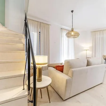 Bs Brand New Triplex Private Terrace Downtown Parking Apartmán *