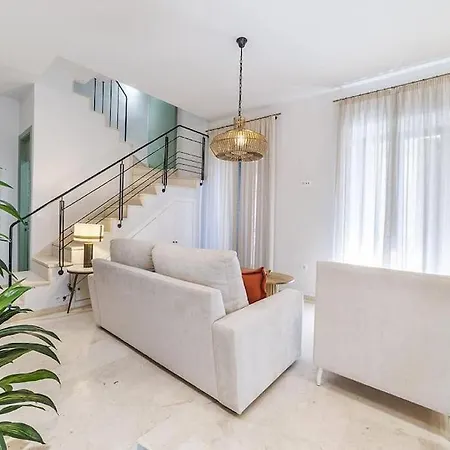 Apartment Bs Brand New Triplex Private Terrace Downtown Parking Seville
